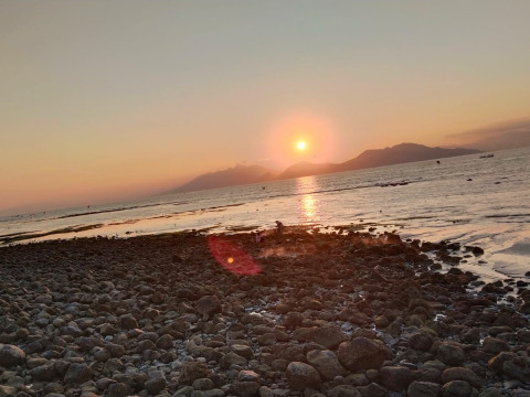 SETIDAKNYA DIA PERGI DAN AKAN KEMBALI